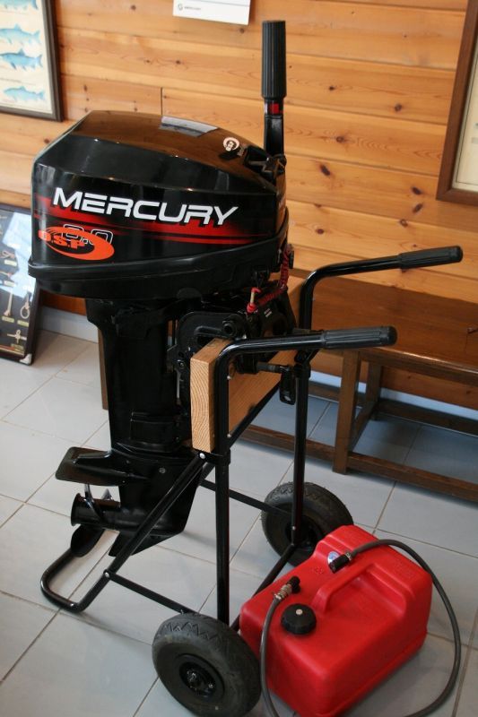 中古 船外機 MERCURY（マーキュリー）8馬力